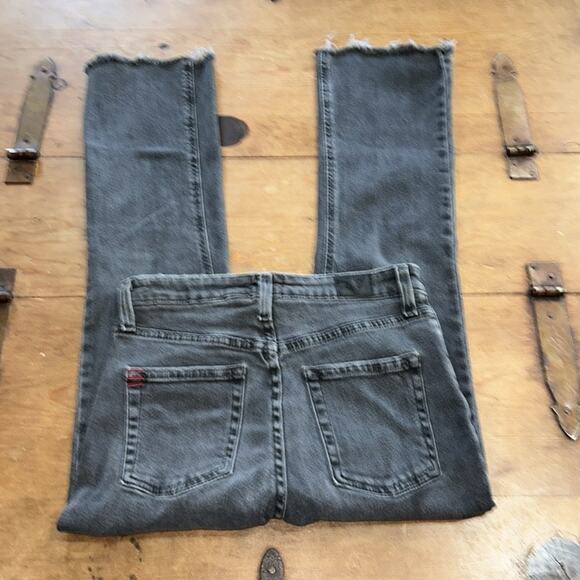 Woman’s BDG Kick Flare High Rise Cropped Jeans Size 26 - Picture 4 of 16